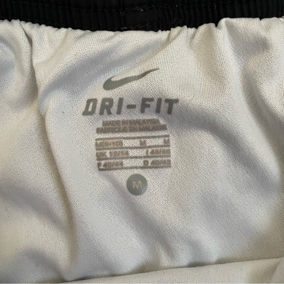 Nike Dri-Fit Athletic Shorts - Picture 4 of 4